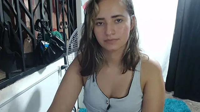 Snapshot of annie_clark2 chatting on November 2025 09:26:01 PM annie clark2 online show from November 2025 09:26:01 PM