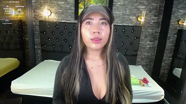  ManuVeelez online show from January 2026 03:44:01 AM