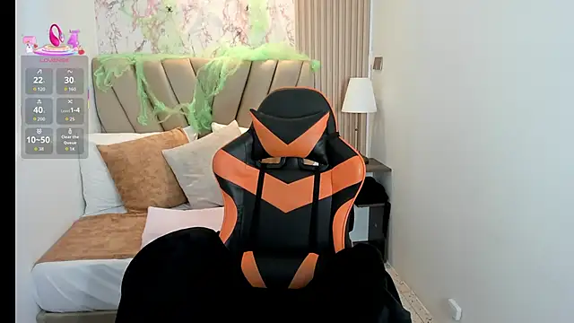 Yuna  Min online show from October 2025 02:27:02 PM