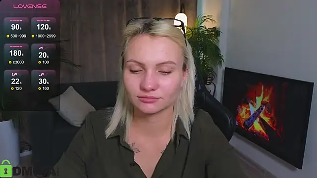 Cameronlovely  online show from October 2025 09:20:01 AM