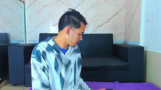 jeremytonner online show from November 2025 03:51:01 AM