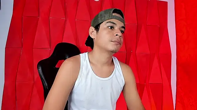 Snapshot of edy_play chatting on May 2026 09:11:02 PM edy play online show from May 2026 09:11:02 PM
