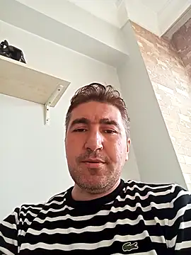 mert0359 online show from April 2026 02:18:02 PM