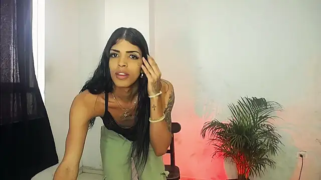 Lady Dirty444 online show from October 2025 07:15:01 PM