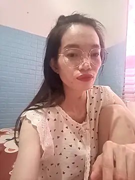 Snapshot of Lyly999 chatting on October 2025 06:55:01 AM Lyly999 online show from October 2025 06:55:01 AM