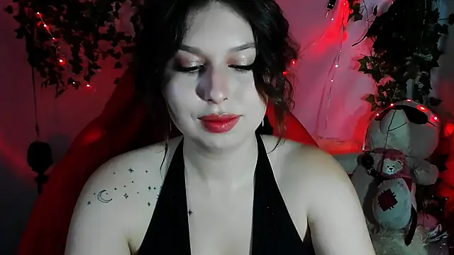 Snapshot of ChloeRicc chatting on May 2026 11:48:02 AM ChloeRicc online show from May 2026 11:48:02 AM