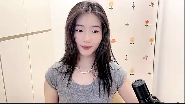 Rosalind xixi online show from September 2025 01:04:01 PM