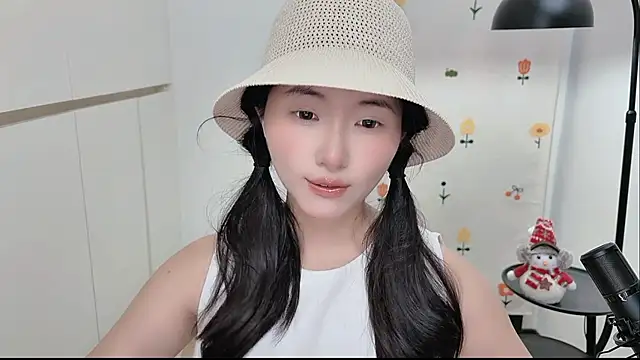 Rosalind xixi online show from May 2026 02:03:02 PM