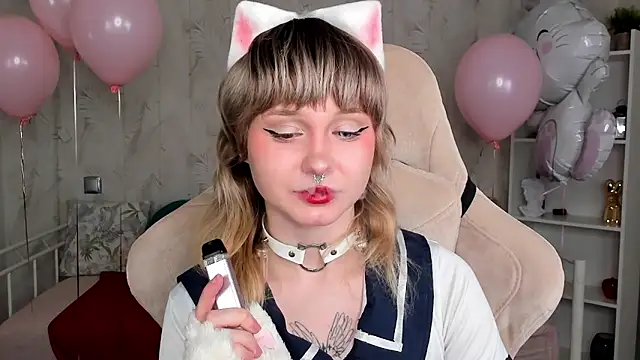 Tori Cutie online show from April 2026 12:08:02 AM