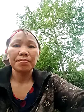 Snapshot of TinTin321 chatting on September 2025 10:04:02 AM TinTin321 online show from September 2025 10:04:02 AM