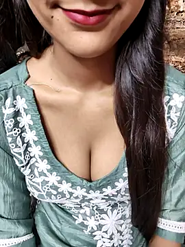 Indian-Aleena online show from October 2025 04:50:01 PM