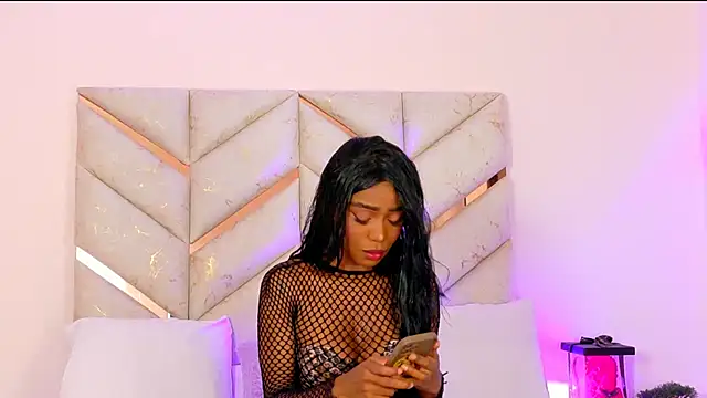 Snapshot of AlanaDoll chatting on July 2026 05:26:02 PM AlanaDoll online show from July 2026 05:26:02 PM