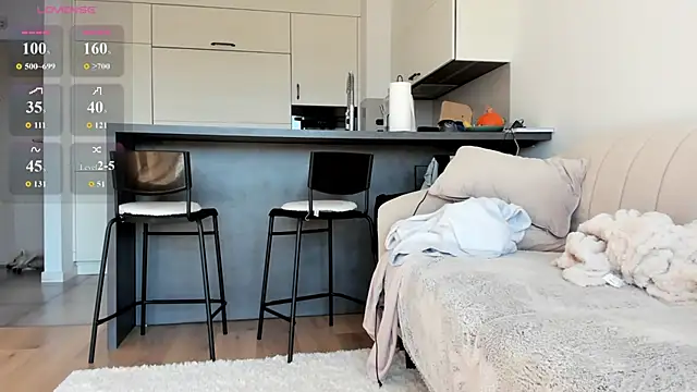 Sunny Rina  online show from April 2026 07:04:01 AM