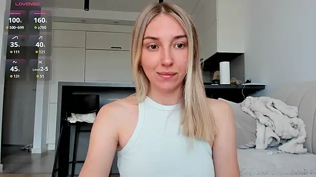 Snapshot of Sunny_Rina_ chatting on June 2026 08:06:02 AM Sunny Rina online show from June 2026 08:06:02 AM