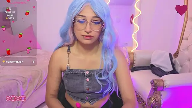 HANNI TAY online show from January 2026 11:48:02 AM