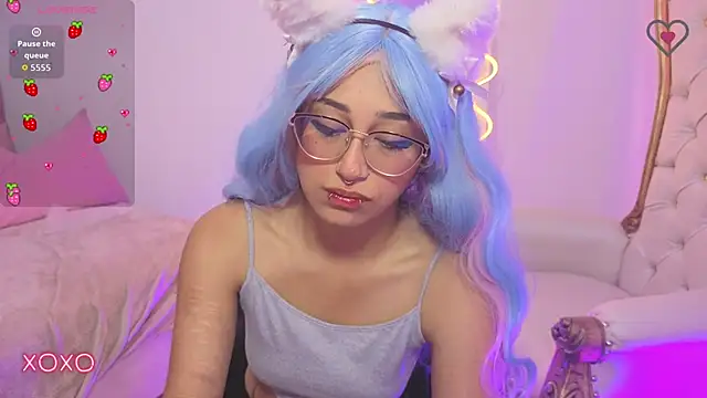 HANNI TAY online show from January 2026 11:38:02 AM