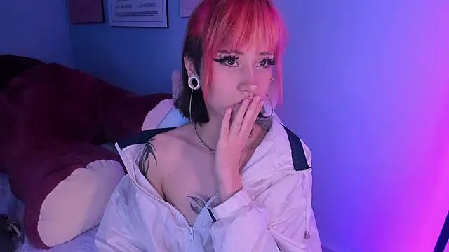 Hannahpage online show from May 2026 12:22:02 PM