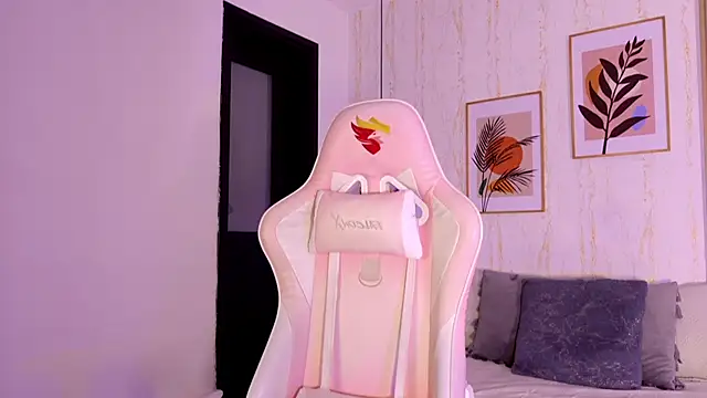 Ayleen Dunkan online show from September 2025 12:31:02 PM