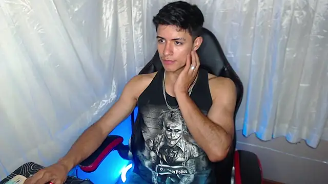 jacobbiker online show from December 2025 04:40:01 AM