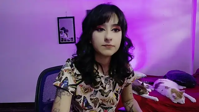 atenea dragon   online show from April 2026 08:06:02 PM