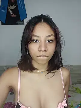 Snapshot of ScarlettLuxe chatting on October 2025 11:49:02 PM ScarlettLuxe online show from October 2025 11:49:02 PM