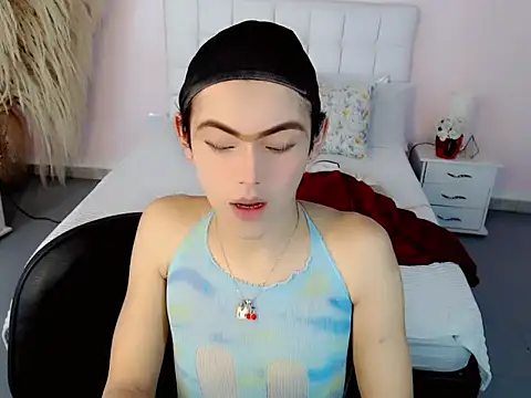 Snapshot of nathalialoes1 chatting on October 2025 07:15:01 PM nathalialoes1 online show from October 2025 07:15:01 PM