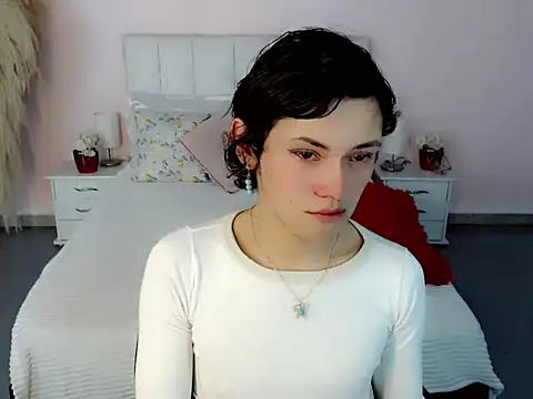 Snapshot of nathalialoes1 chatting on October 2025 07:19:02 PM nathalialoes1 online show from October 2025 07:19:02 PM