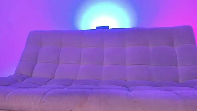 Aciid lover online show from April 2026 04:02:02 AM