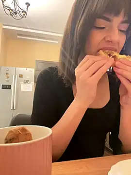 Miranda Kerry online show from October 2025 06:38:01 AM