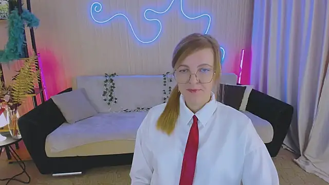 YourUniverser online show from October 2025 04:23:02 AM