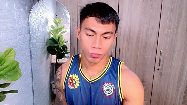 PinooyMilker online show from October 2025 03:07:02 AM