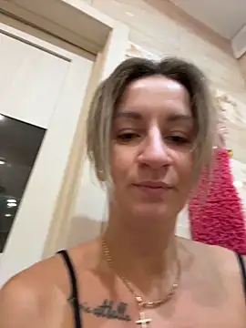 EvvaMur online show from February 2026 01:53:02 AM