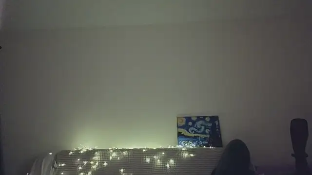 Pixxxis online show from October 2025 02:15:01 AM