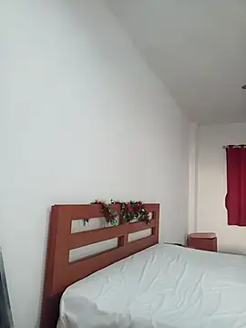 ValleriWind online show from December 2025 12:15:02 AM