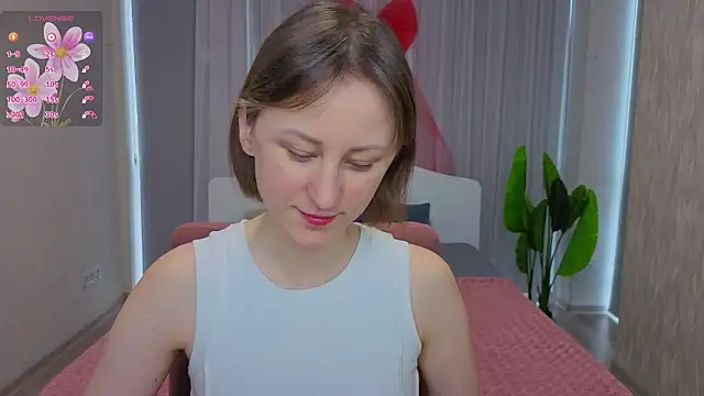 LuluChiiii online show from February 2026 11:21:01 AM