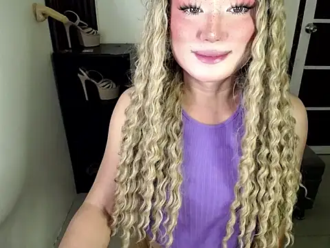 itsmecarla online show from October 2025 05:04:02 PM