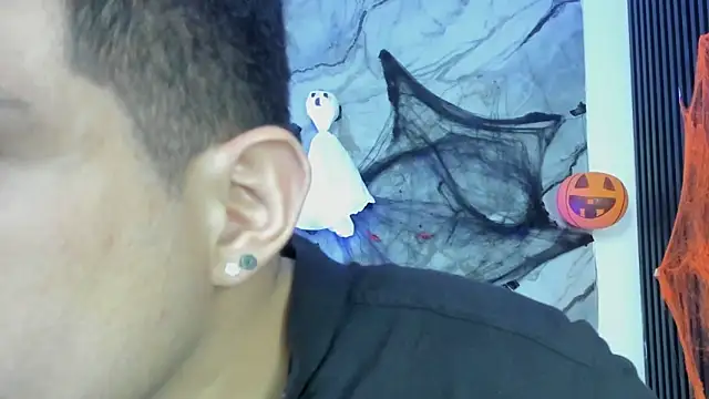 William Steel  online show from October 2025 04:24:02 AM