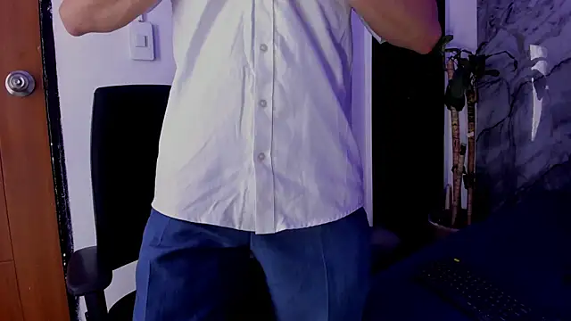 William Steel  online show from November 2025 02:00:01 AM