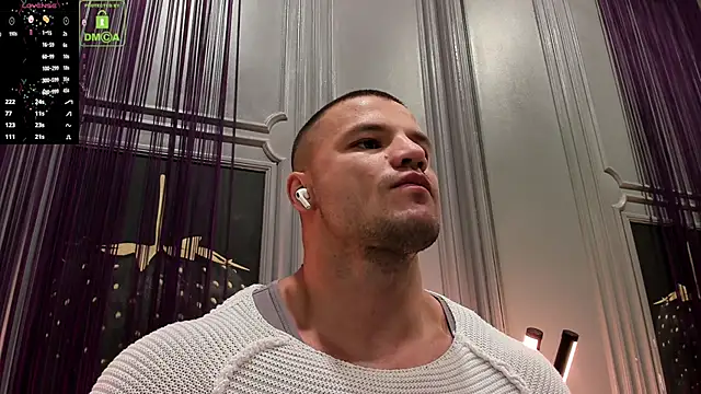 Snapshot of OliverSport chatting on December 2024 10:35:02 AM OliverSport online show from December 2024 10:35:02 AM