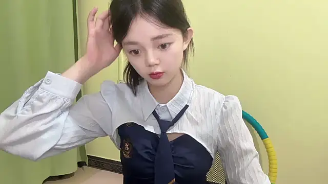 Nicole-13 online show from November 2025 10:06:02 AM