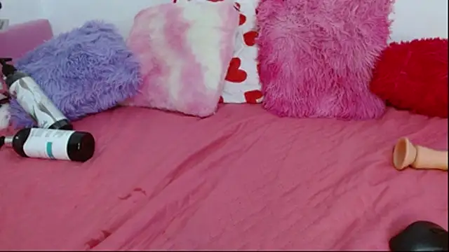 suzanhot 30 online show from November 2025 08:18:01 PM