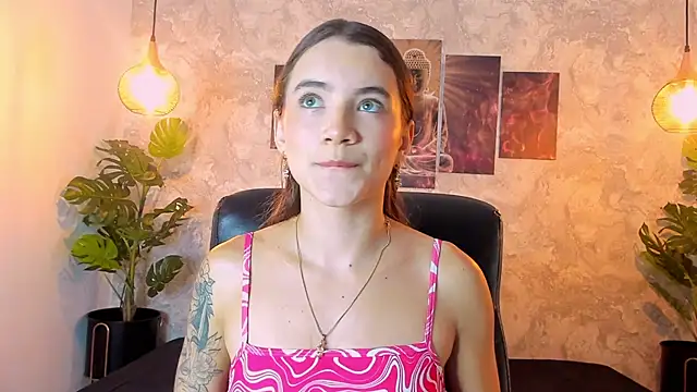 aitana baker  online show from November 2025 09:06:02 PM