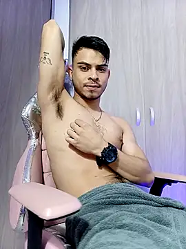 Bastian MCcormick online show from October 2025 11:27:01 PM