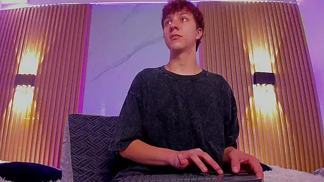 IM DAREN online show from October 2025 11:44:02 AM