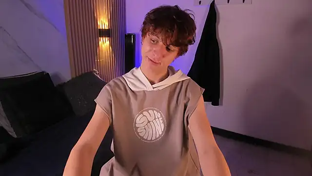 IM DAREN online show from December 2025 03:02:02 AM