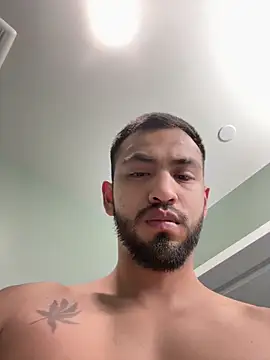 Yinigi online show from October 2025 01:23:01 PM