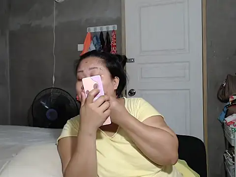 jengrey online show from December 2025 11:56:01 PM