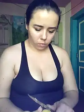 CutieMarine online show from October 2025 10:38:02 AM