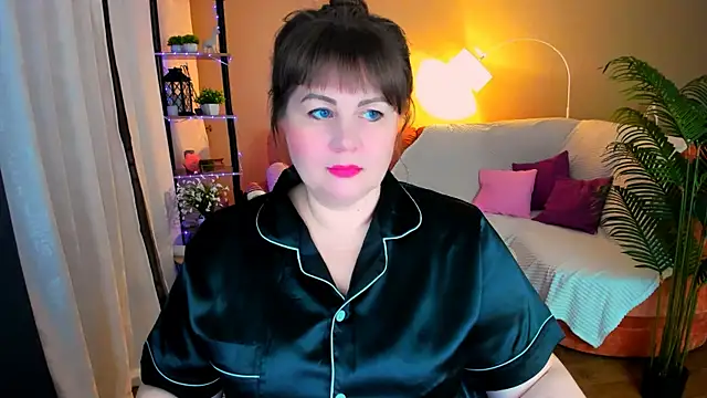 CrystaalStaar online show from November 2025 08:24:02 PM