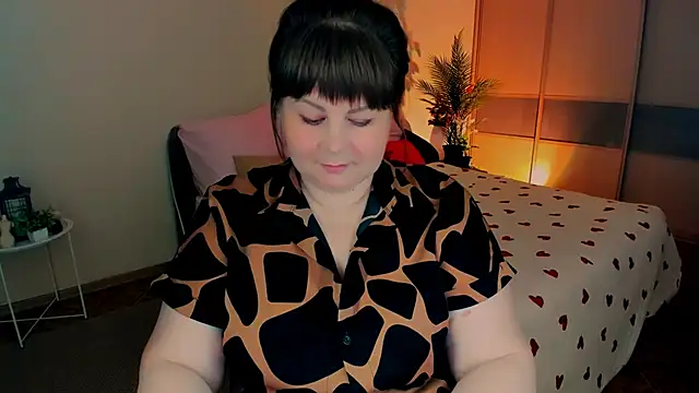 CrystaalStaar online show from June 2026 03:42:02 AM